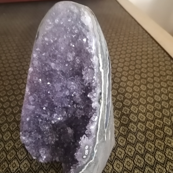 Gorgeous AMETHYST CATHEDRAL ✨3.4lbs with amazing banding and colouring! Video! - Picture 10 of 17